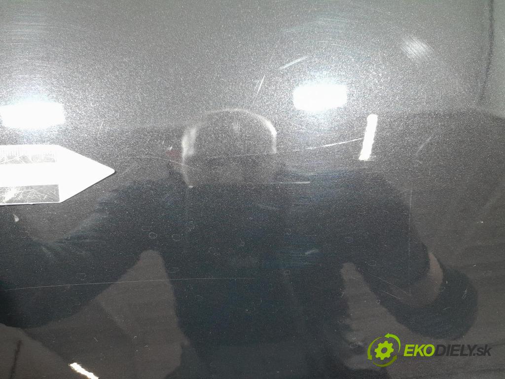 Bmw M5 2019 dvere zad Vľavo: