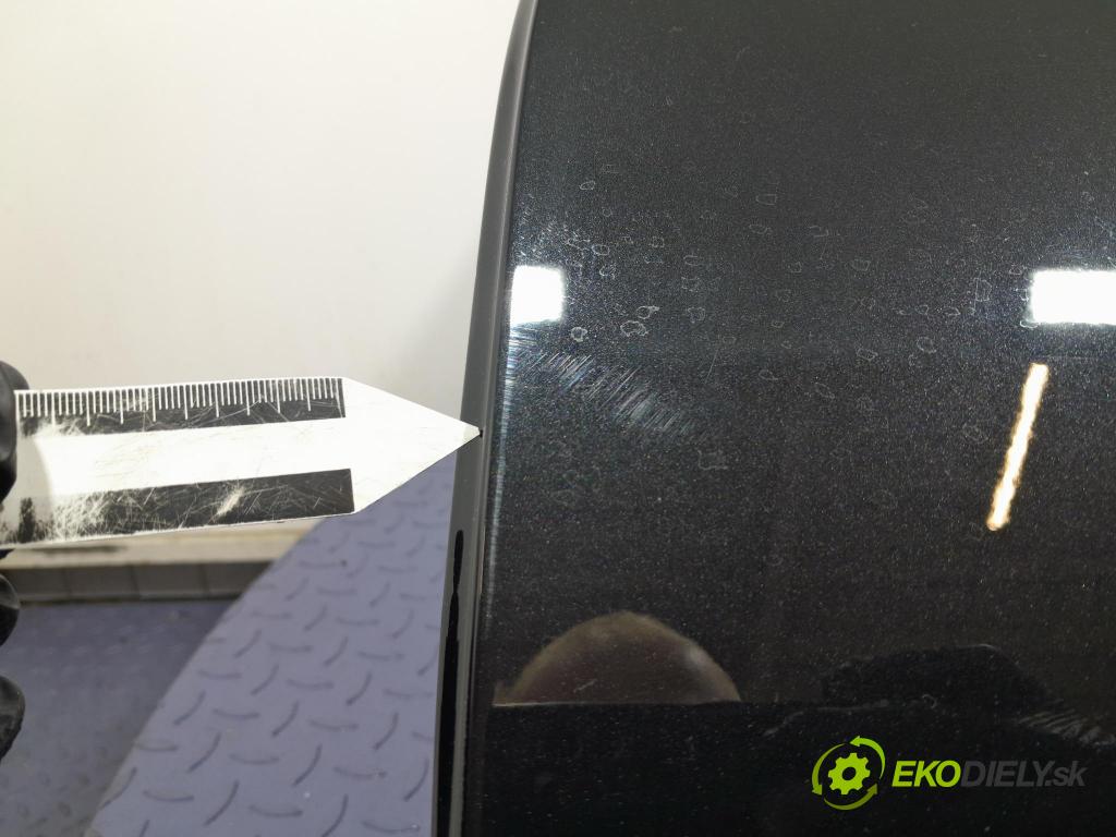 Bmw M5 2019 dvere zad Vľavo: