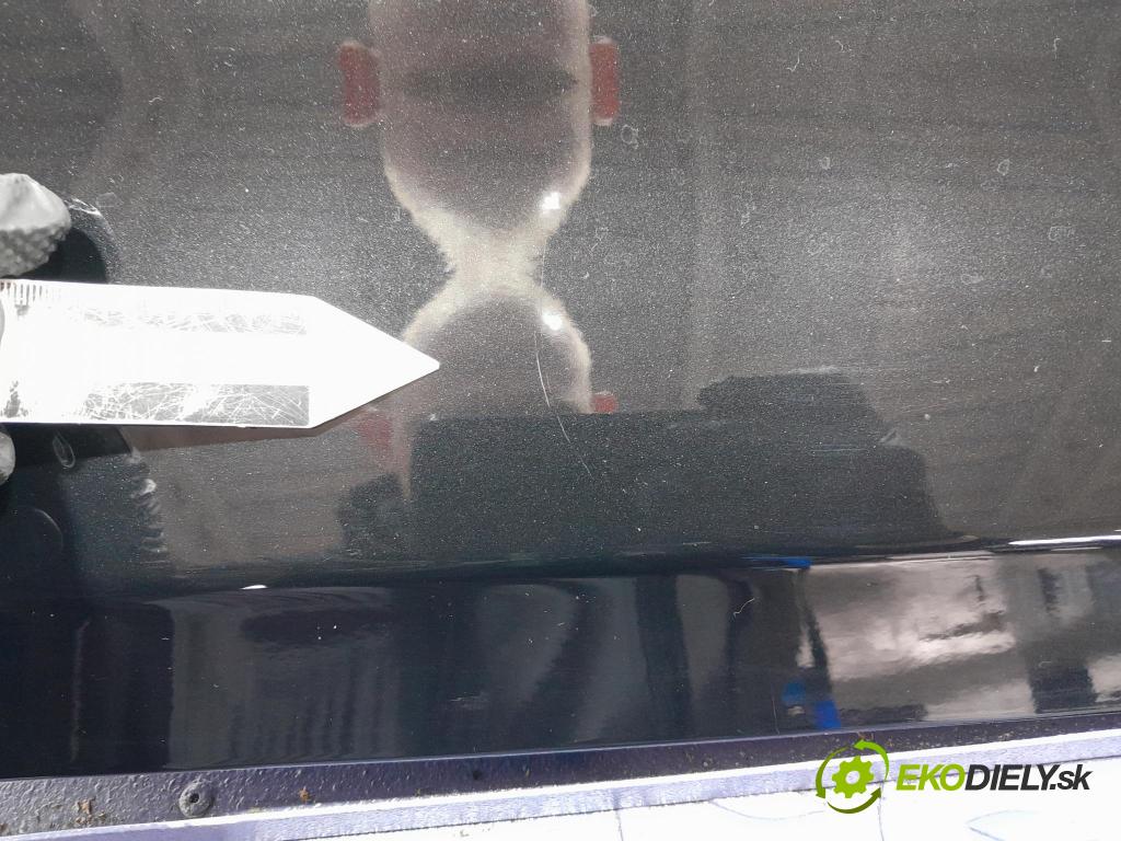 Bmw M5 2019 dvere zad Vľavo: