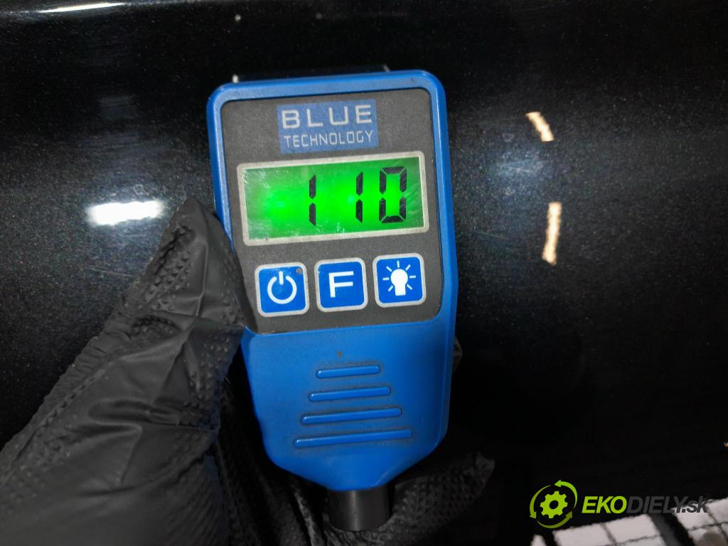 Bmw M5 2019 dvere zad Vľavo: