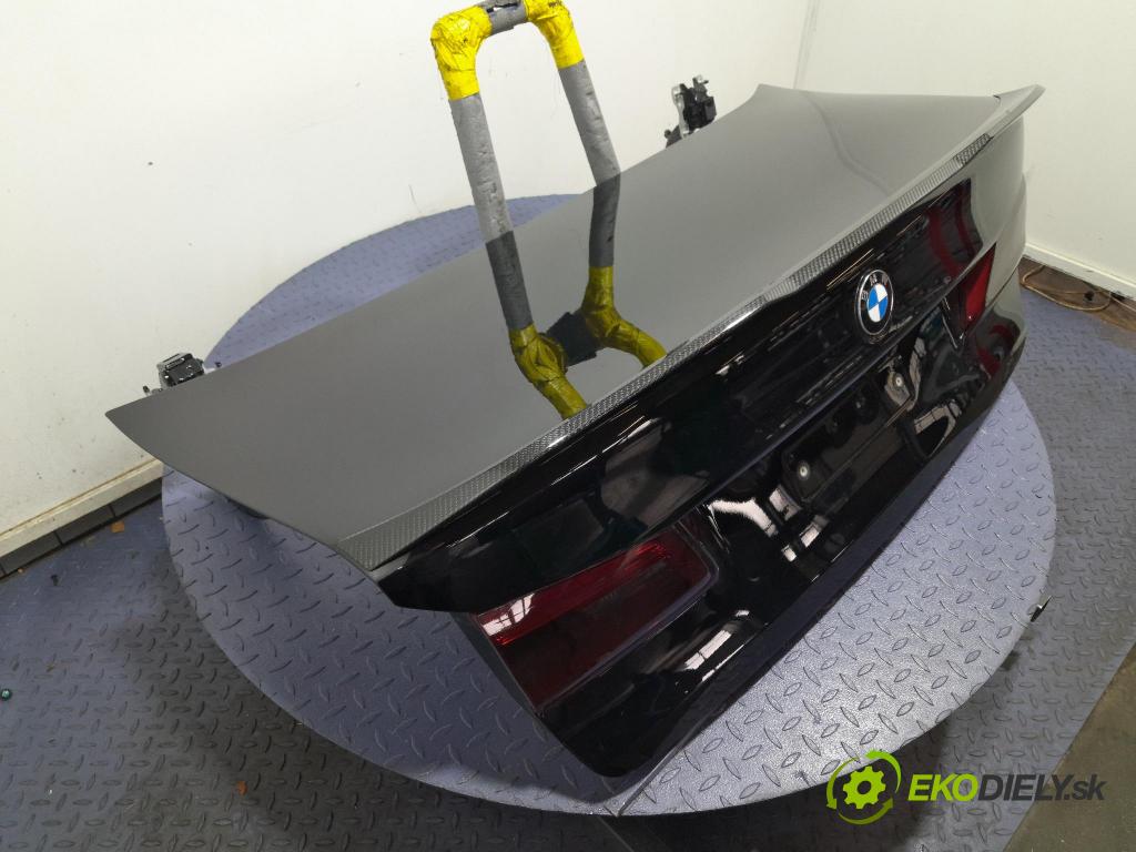 Bmw M5 2019 zadna dveře kufra: kufra:
