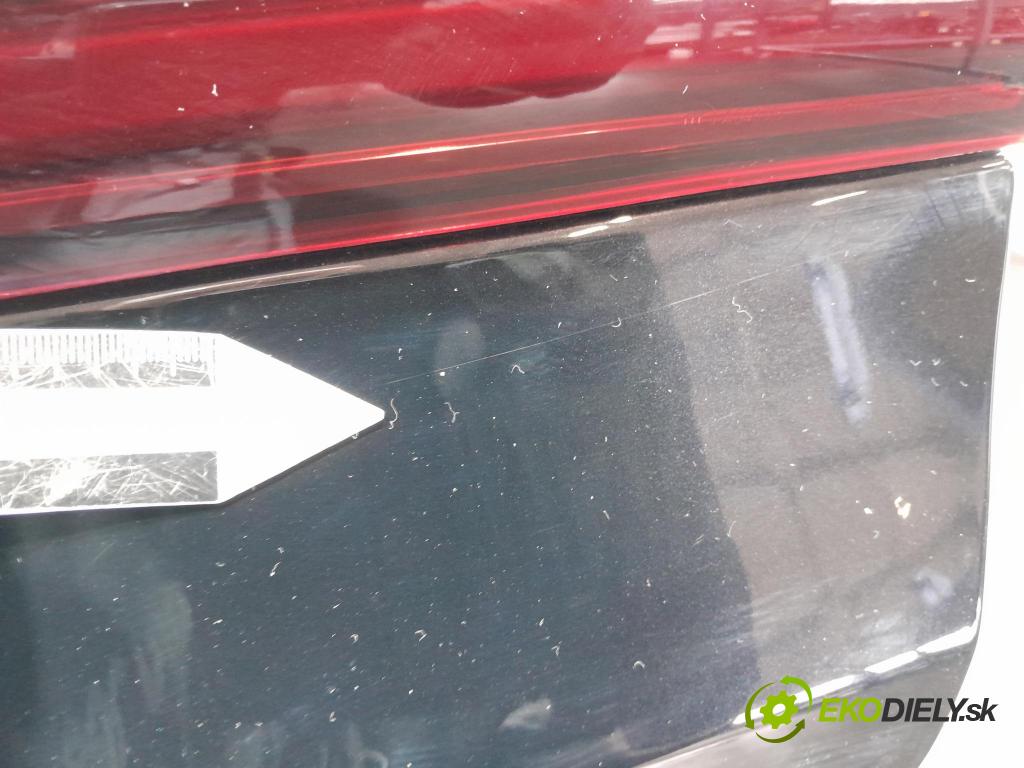 Bmw M5 2019 zadna dveře kufra: kufra: