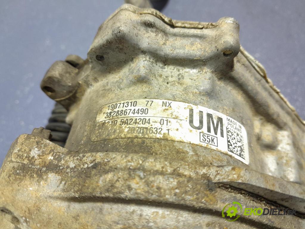 Bmw Seria 2 2021 Ozubené kolo: volant 5A24204