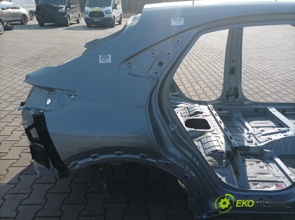 Kia Xceed 0 blatník zad v pravo: