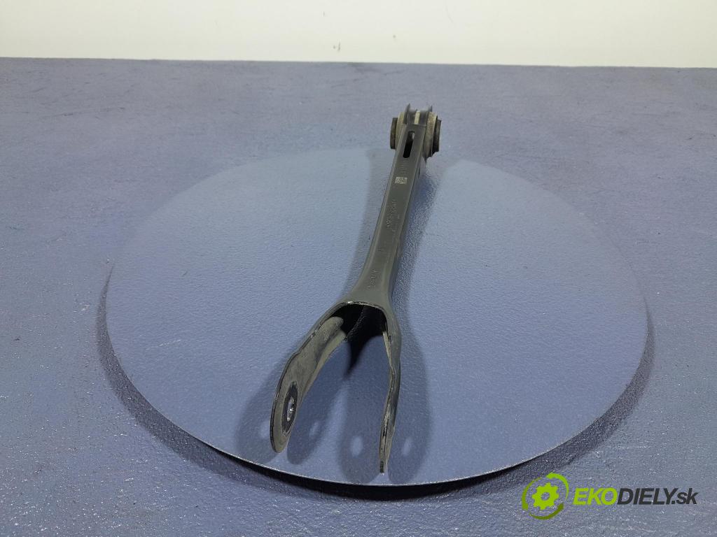 Bmw M5 2019 zad v pravo: 6893528