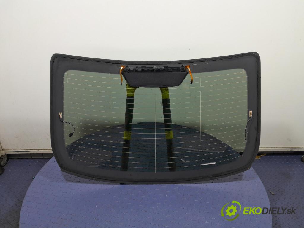 Bmw Seria 2 2021 sklo zadna
