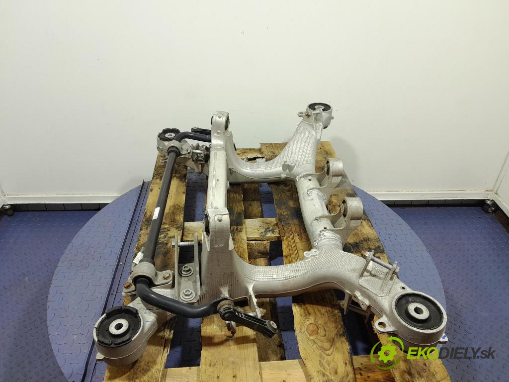 Bmw M5 2019 výstuha Pozastavenia: zad 7857057