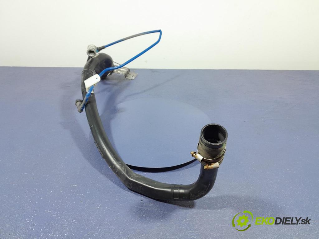 Bmw M5 2019 Nalievacie hrdlo: paliva 8092326