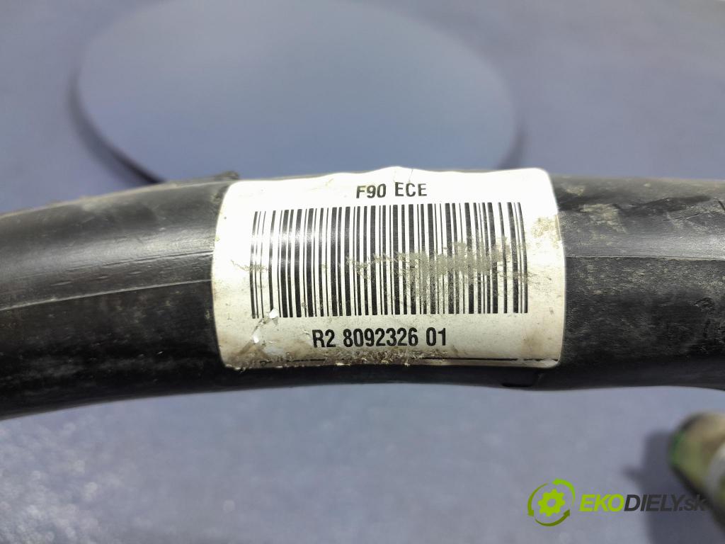 Bmw M5 2019 Nalievacie hrdlo: paliva 8092326