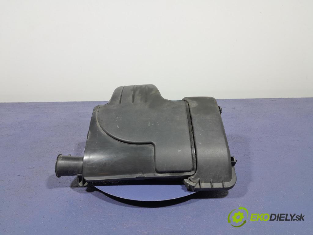 Toyota Yaris 2006 obal Filtre: Vzduch: 17705-0Q020