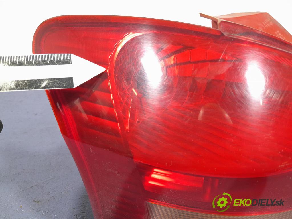 Toyota Yaris 2006 světlo Zad: levá Mimo: 