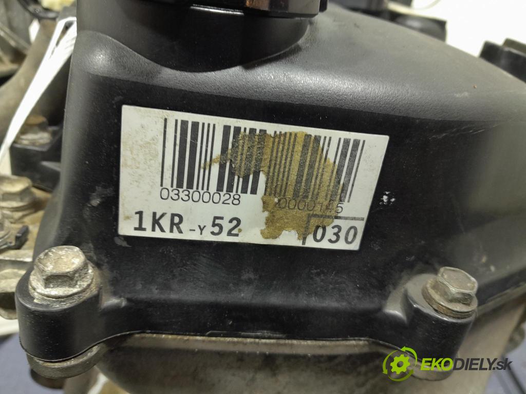 Toyota Yaris 2006 motor Benzín: 1KR-52