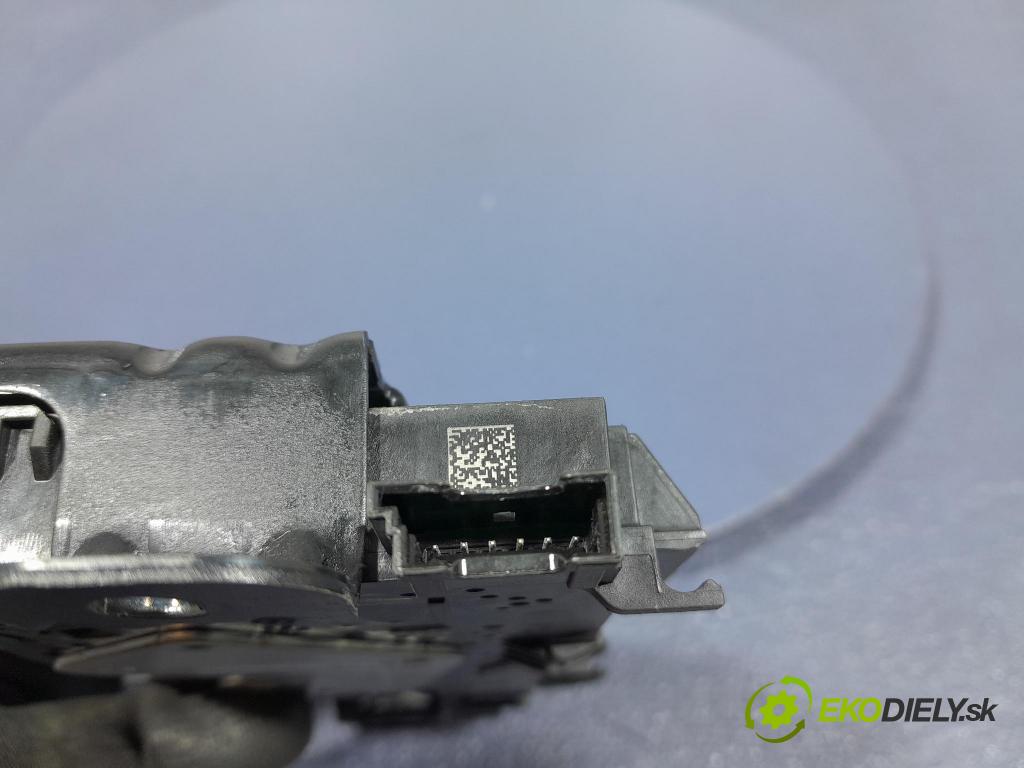 Bmw M5 2019 zámek Klapky: kufr 7441014