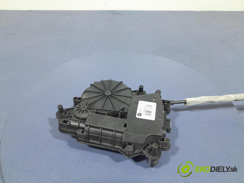 Bmw M5 2019 zámok Klapky: kufra: 7383561