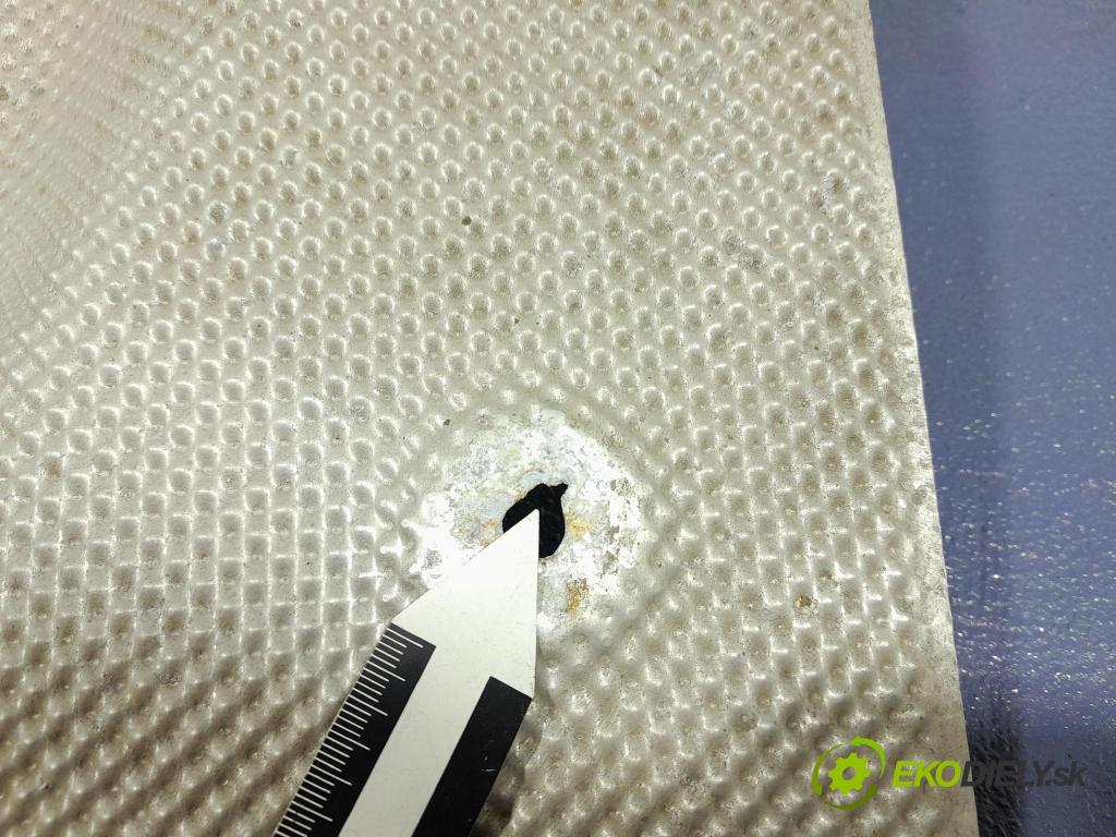 Bmw M5 2019 kryt Tepelné: 8065410