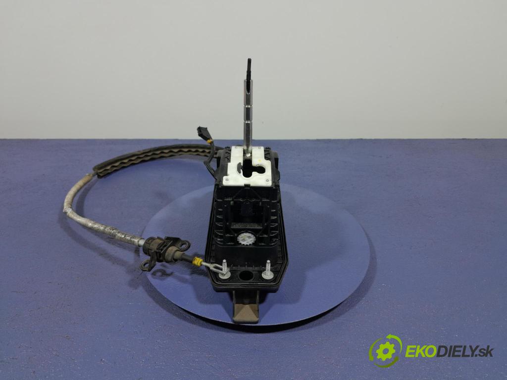 Vw Golf 2005 Páka: Zmeny: 1K1713025N