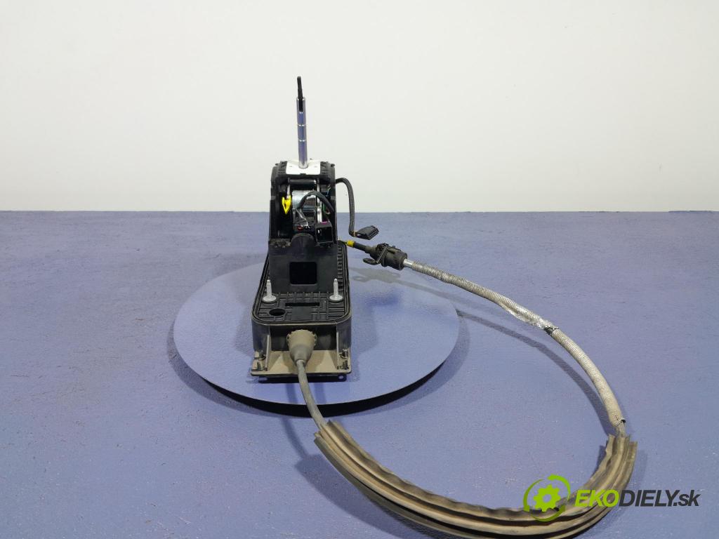 Vw Golf 2005 Páka: Zmeny: 1K1713025N