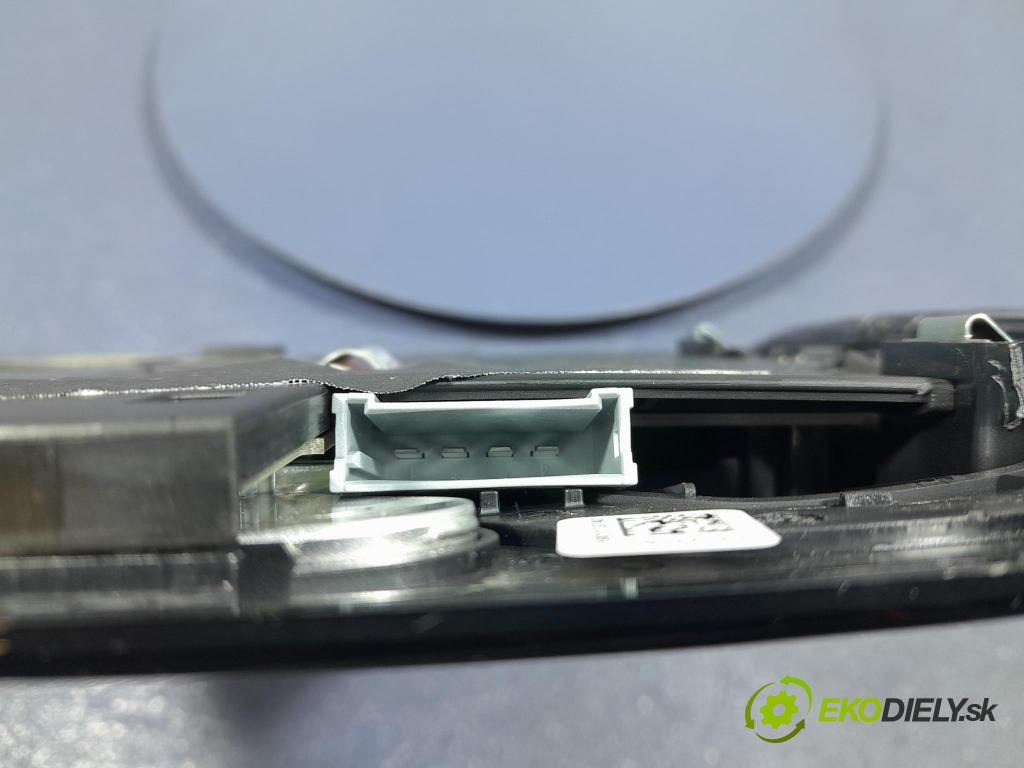 Bmw M5 2019 Lampy Uvnitř 9893137