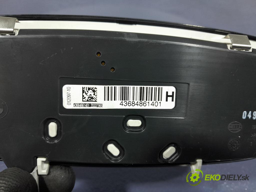 Bmw M5 2019 Svietidlá: Vnútri: 8486140