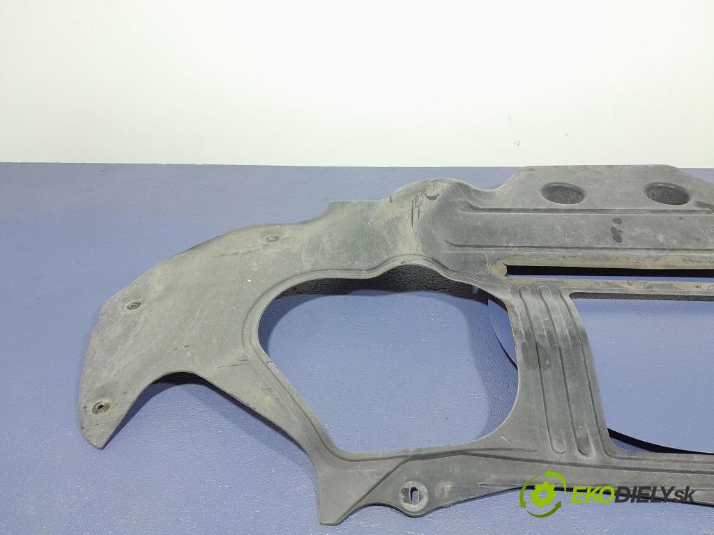 Bmw M5 2019 kryt Plast: podvozek: 8060097