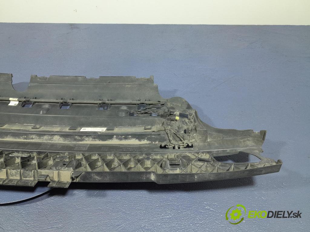 Bmw M5 2019 Upevnenie: narazník 8065846