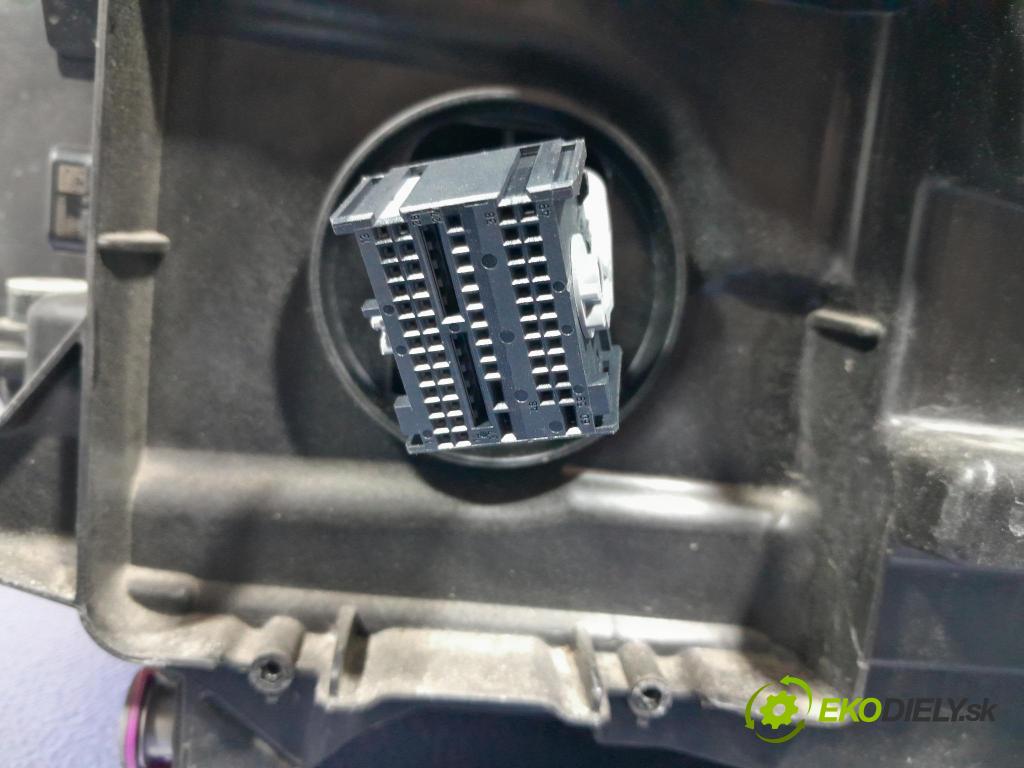 Bmw Z4 2022 Reflektor: Vľavo: 5A2DB95