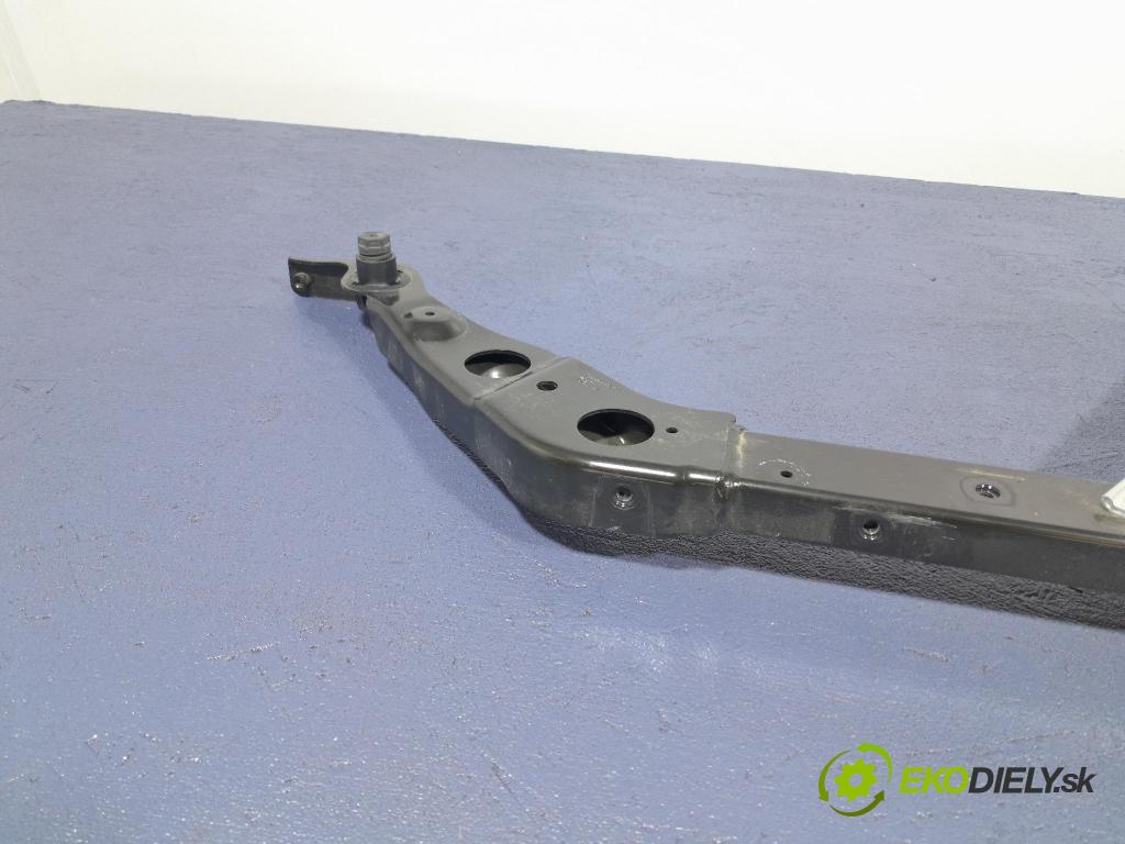 Bmw Z4 2022 výstuha Predné: / pas predný 7436780