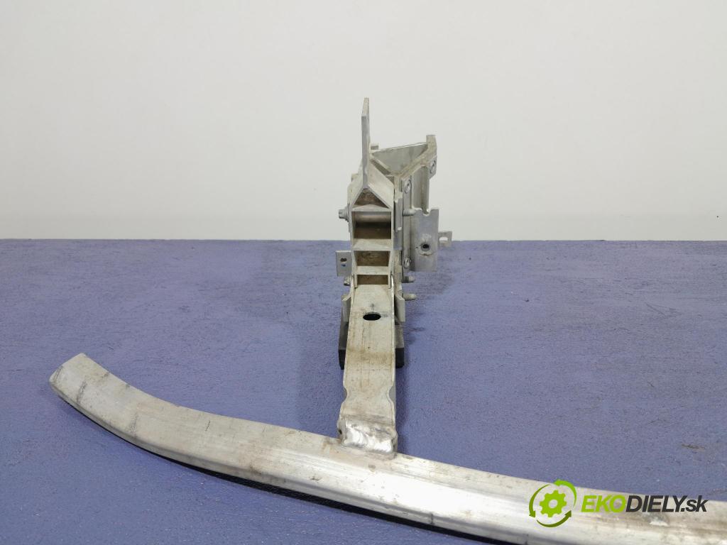 Bmw Z4 2022 výstuha narazník Predné 7435848