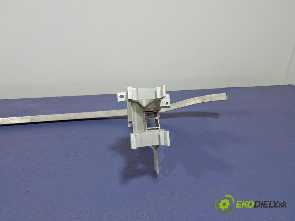 Bmw Z4 2022 výstuha narazník Predné 7435848