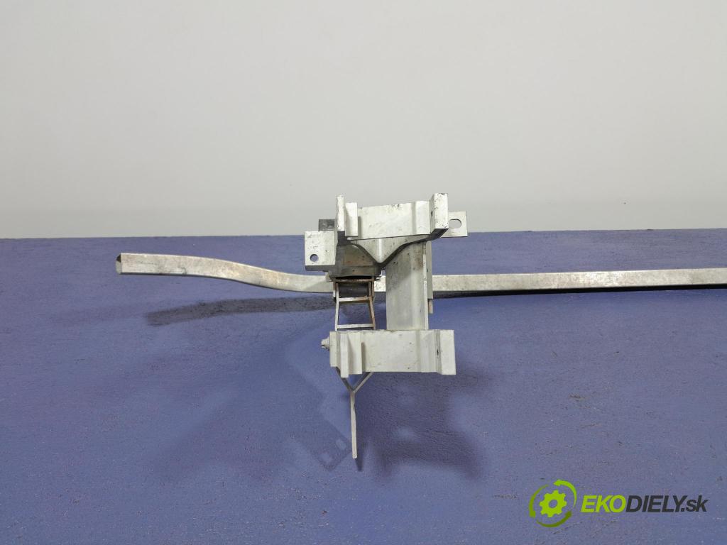 Bmw Z4 2022 výstuha narazník Predné 7435848