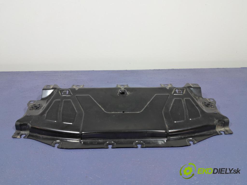 Bmw Z4 2022 kryt Plast: podvozek: 7436781