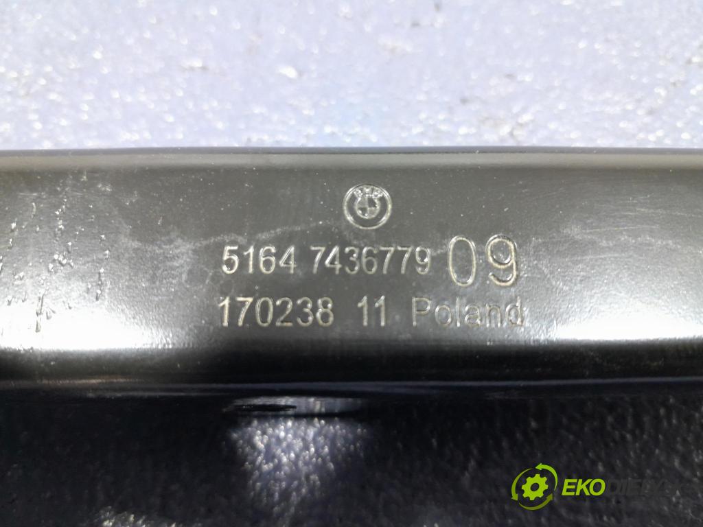 Bmw Z4 2022 výztuha Čelní / stěna Přední 7436779