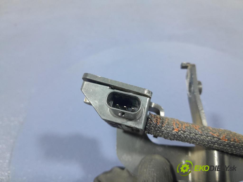 Bmw M5 2019 snímač 8098309