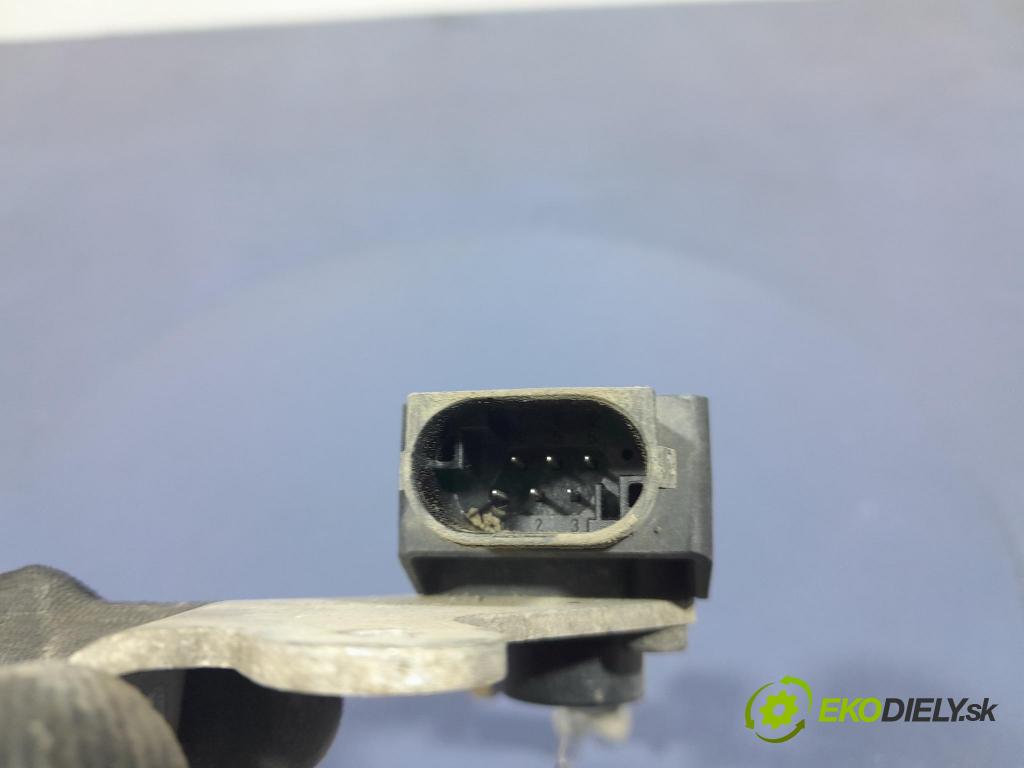 Bmw M5 2019 snímač svetiel 6870970