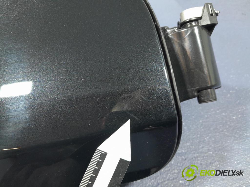 Bmw M5 2019 Klapka nádrže paliva