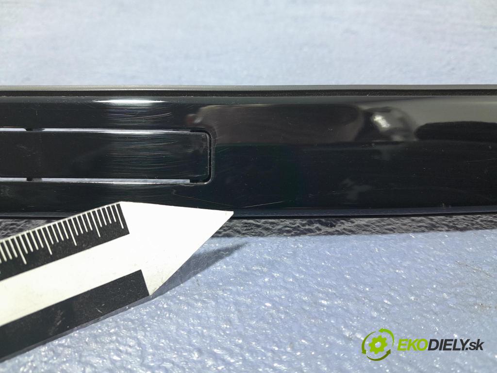 Bmw M5 2019 lišta Dekoratívní: 8081744