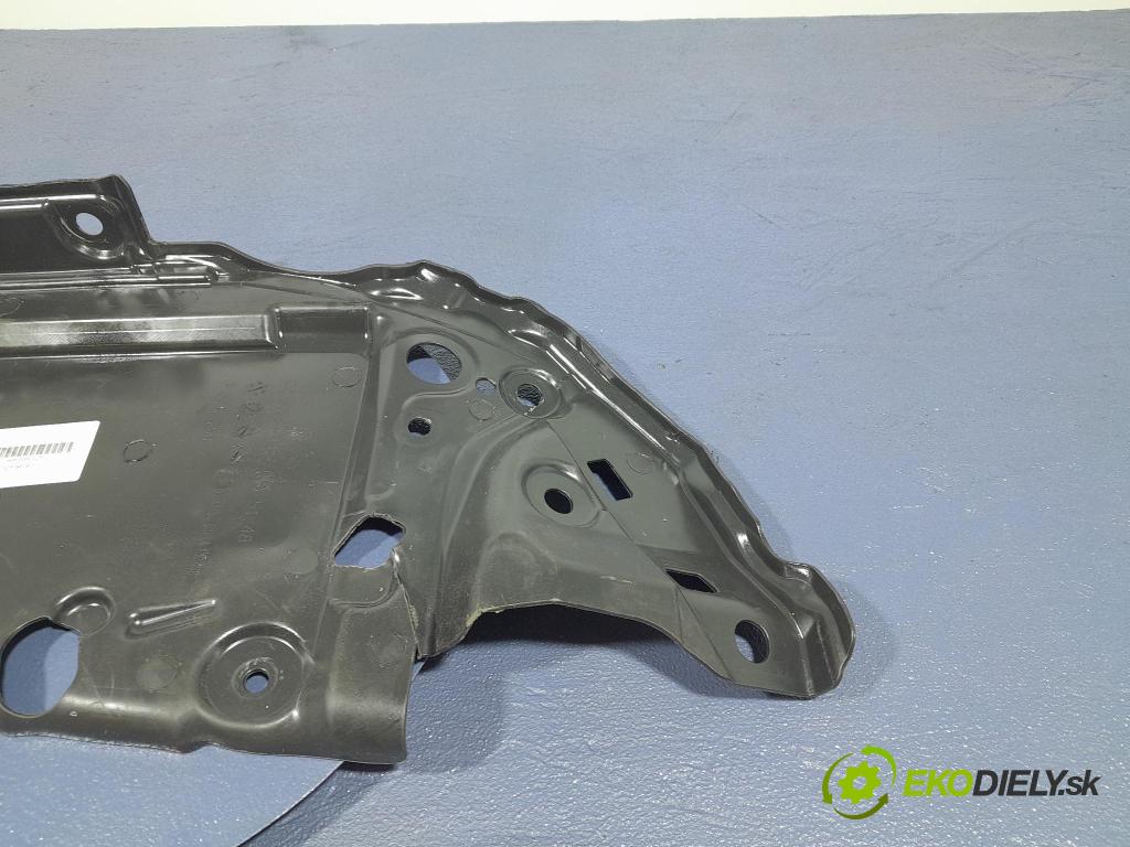 Bmw M5 2019 Zvuková izolácia 7375758