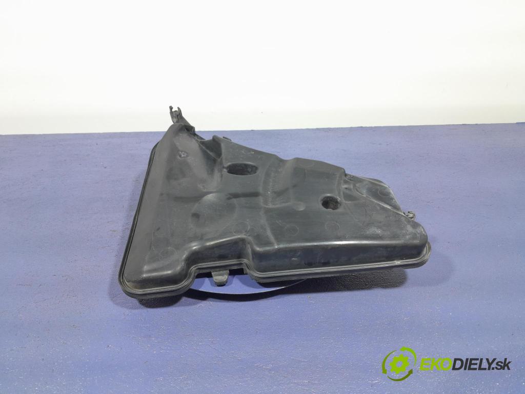 Bmw M5 2019 nádržka Podložka: 8071453