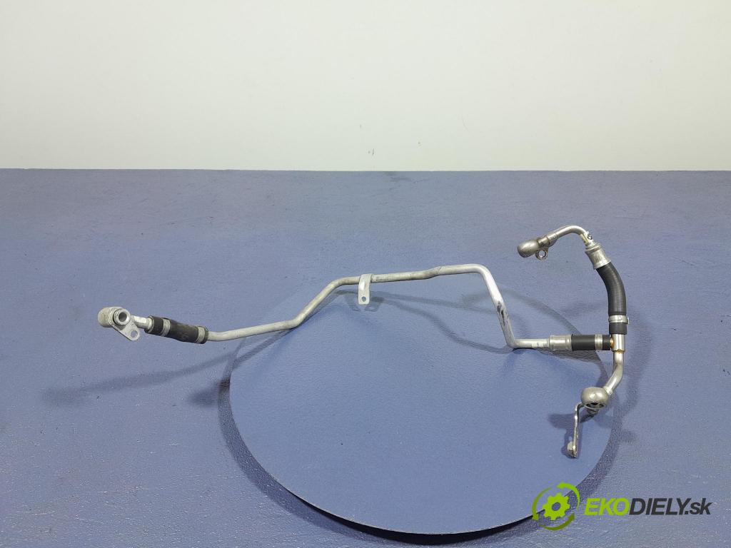 Bmw M5 2019 rúrka Olej 8092597