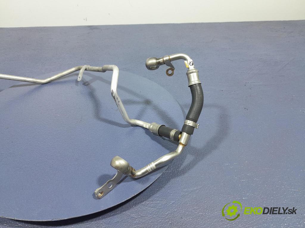 Bmw M5 2019 rúrka Olej 8092597