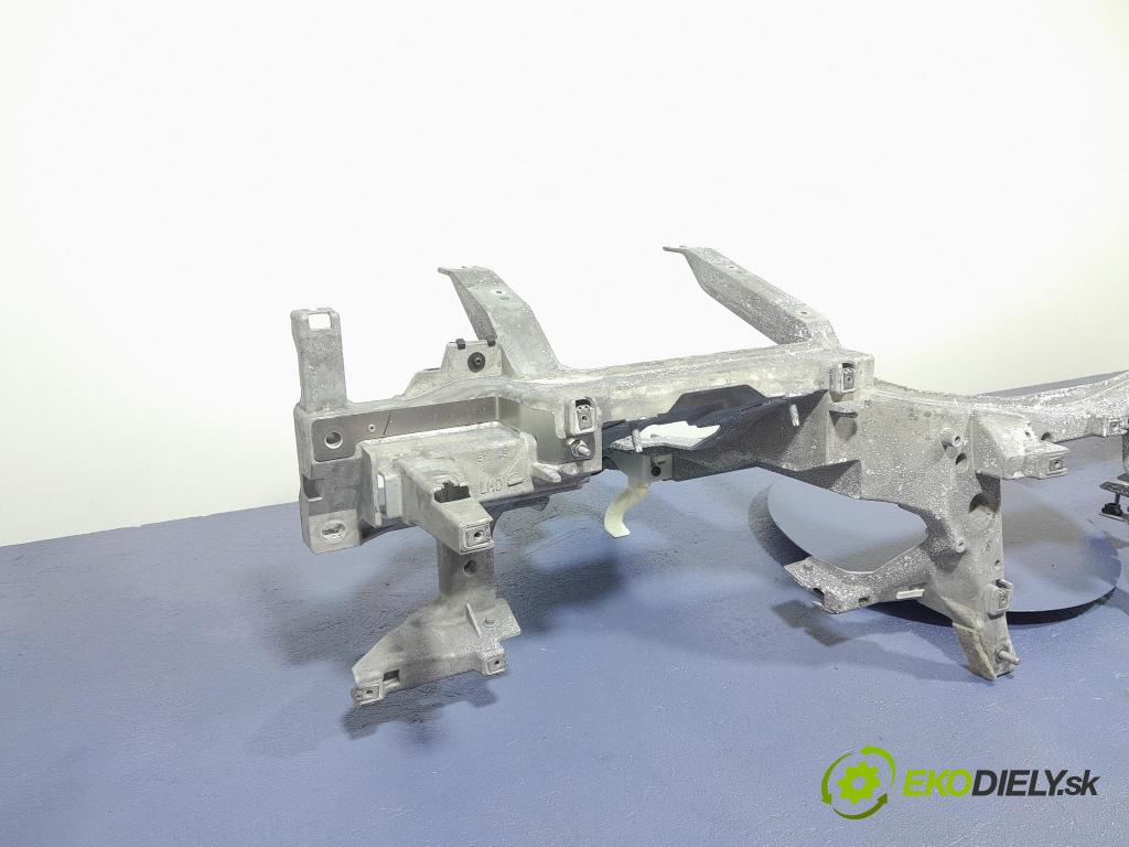 Bmw M5 2019 kokpit,pristrojová doska 9297646