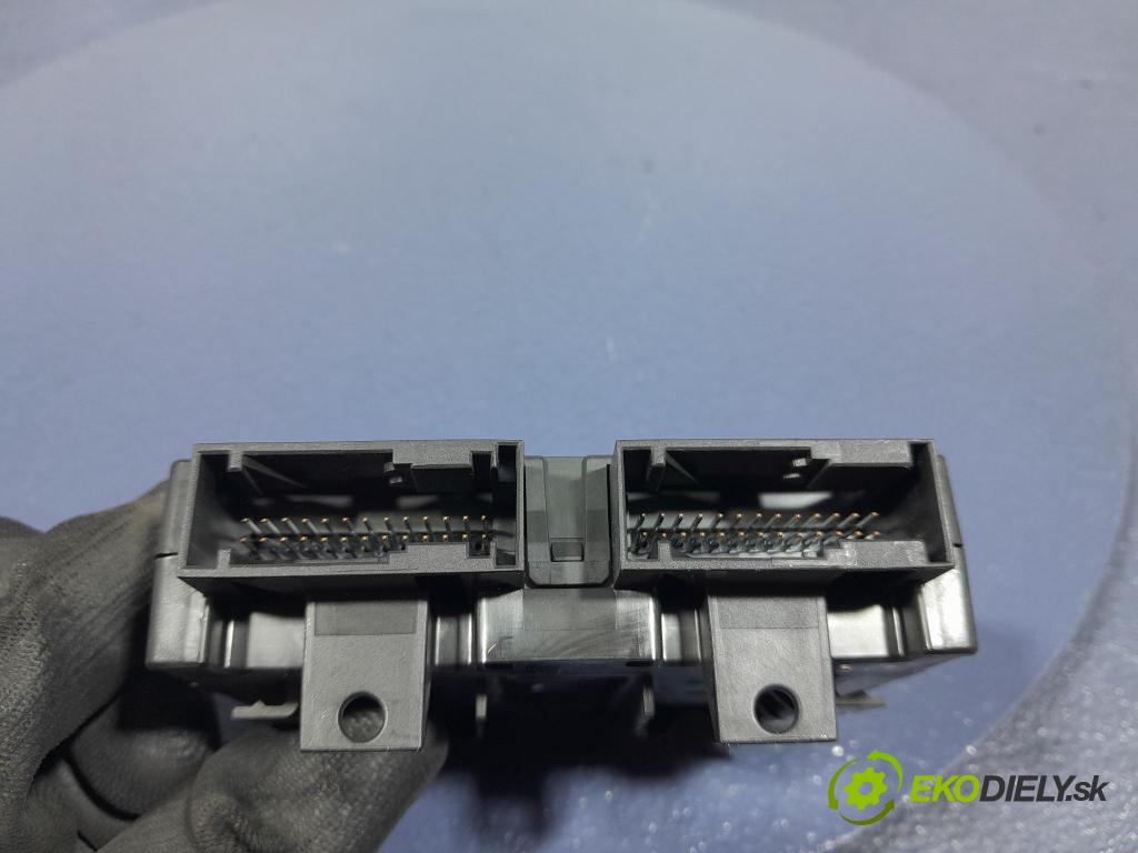 Bmw M5 2019 řídící jednotka 9436679