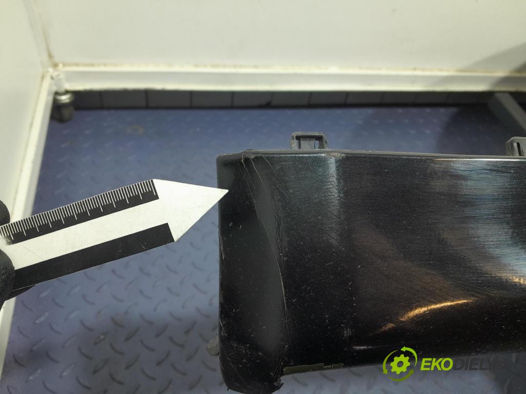 Bmw M5 2019 lišta Práh: 8064743