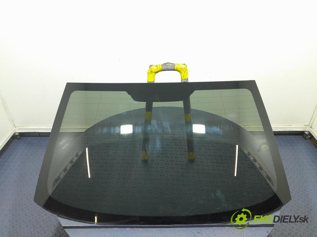 Bmw M5 2019 sklo zadna