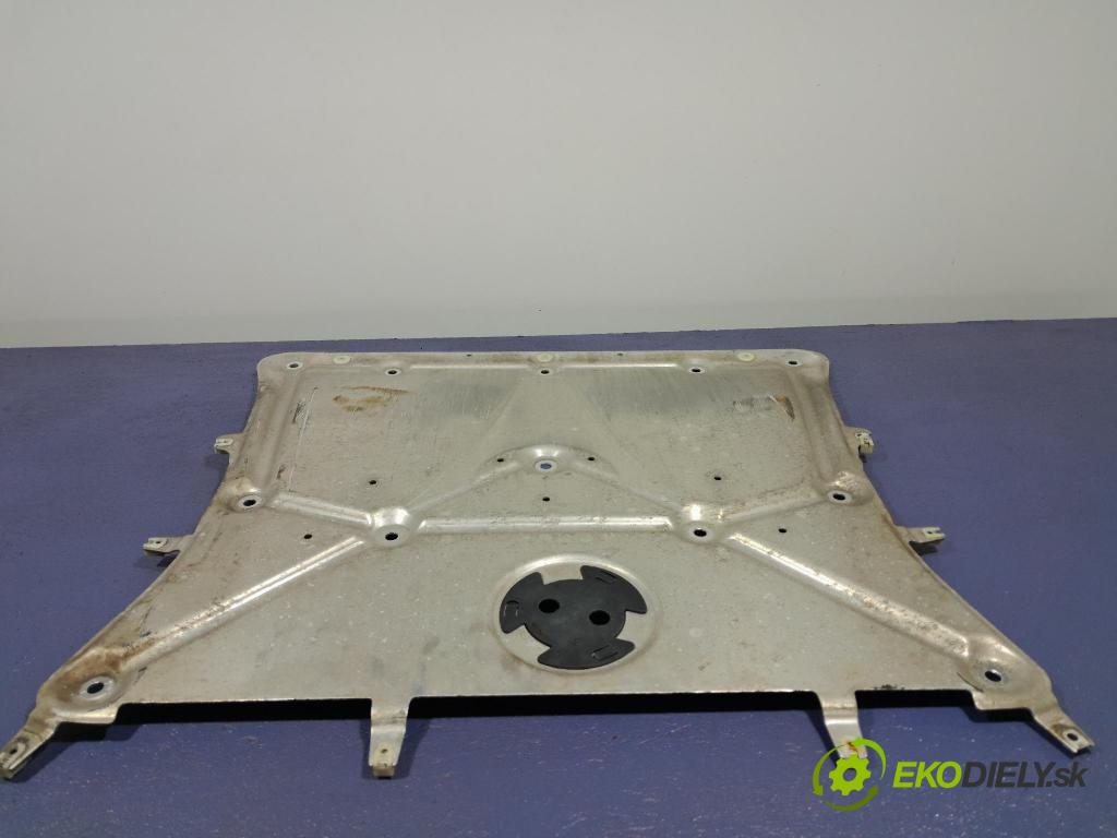 Bmw Z4 2022 kryt Plast: podvozek: 6865263