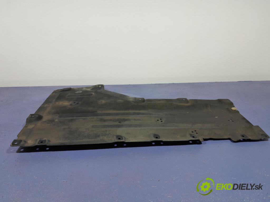 Bmw Z4 2022 kryt Plast: podvozek: 7441890