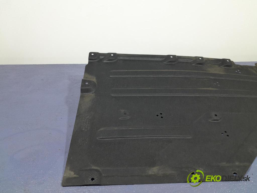 Bmw Z4 2022 kryt Plast: podvozek: 7441889