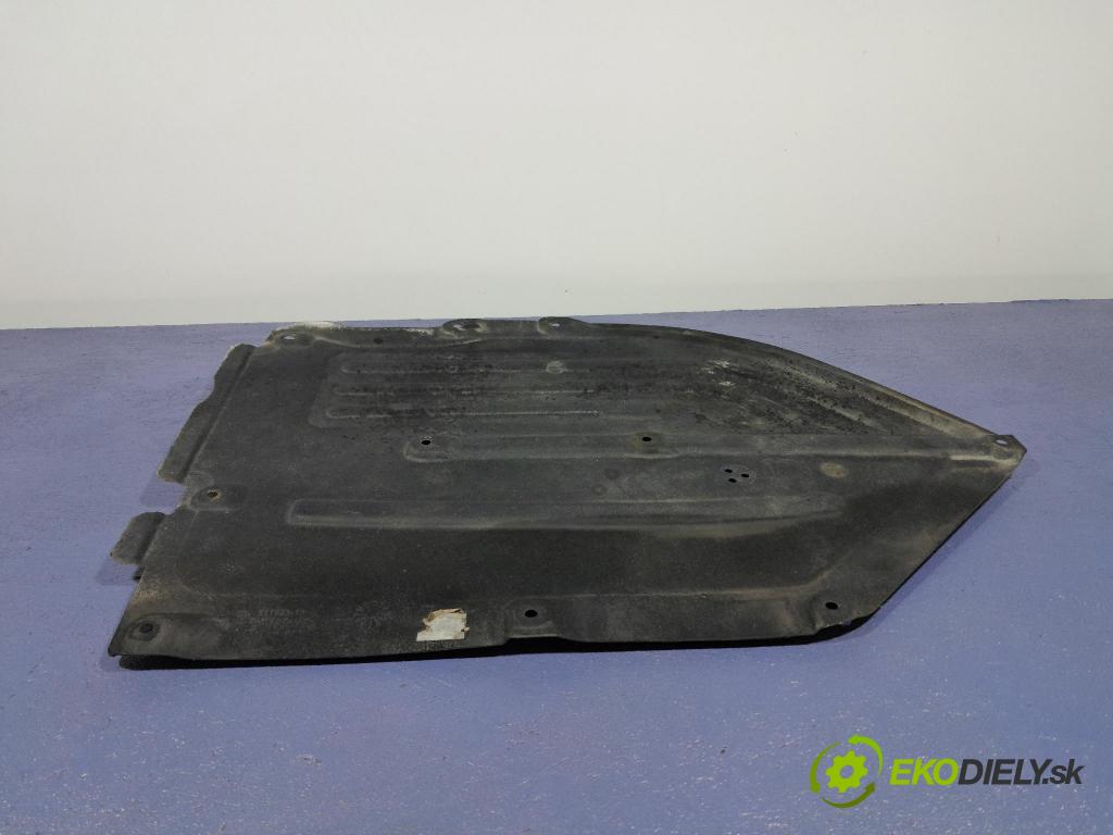 Bmw Z4 2022 kryt Plast: podvozek: 511643