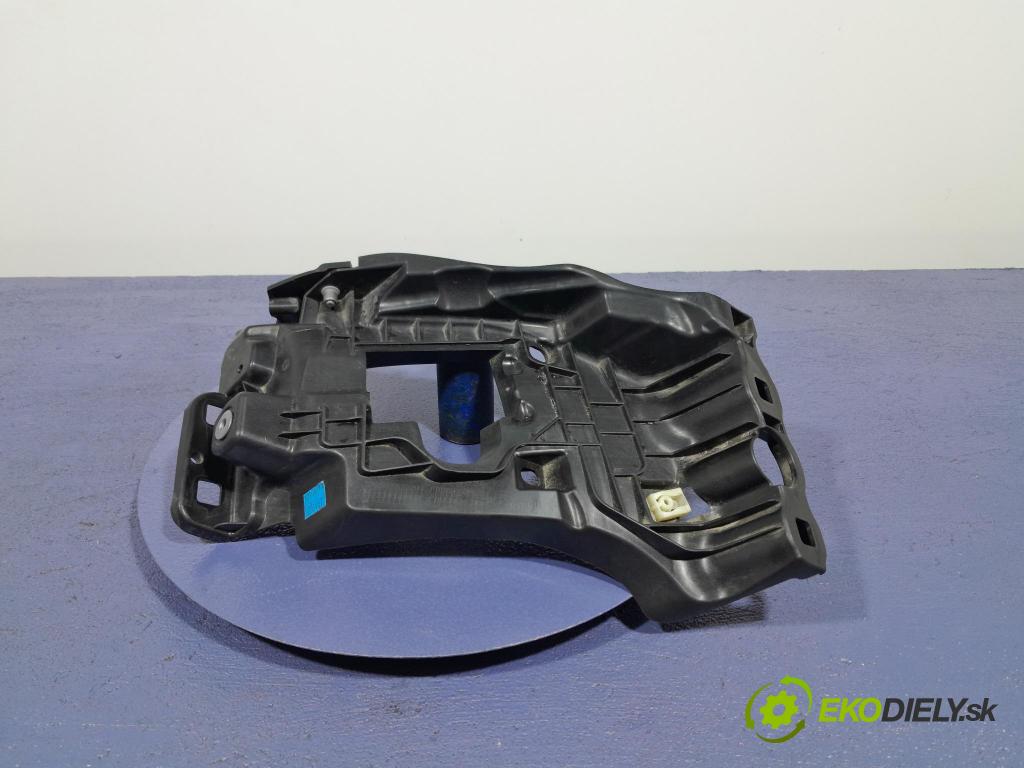 Bmw Z4 2022 Upevnenie: narazník 8812077