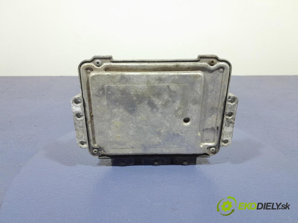 Ford Focus 2005 riadiaca jednotka Motor: 4M51-12A650-YE